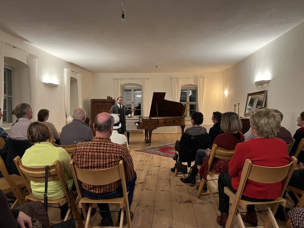 1 Fluegelsaal